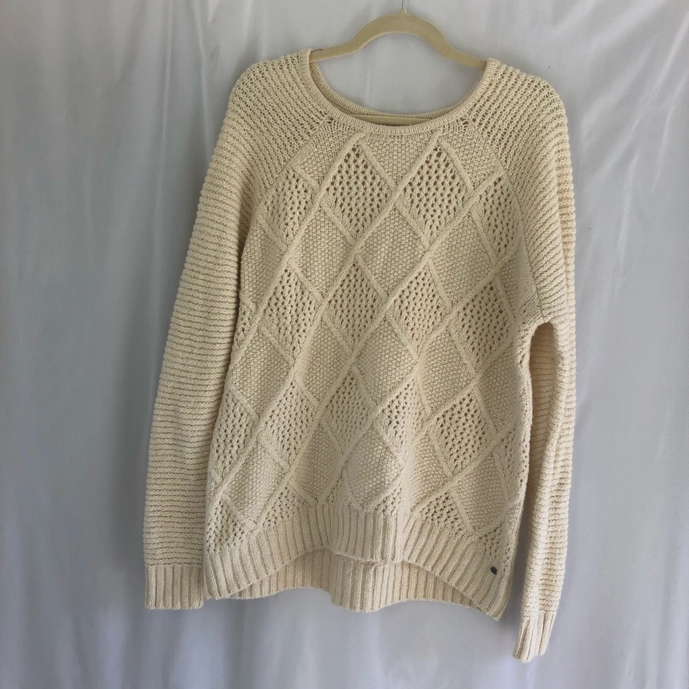 American Eagle chunky knit cream sweater L